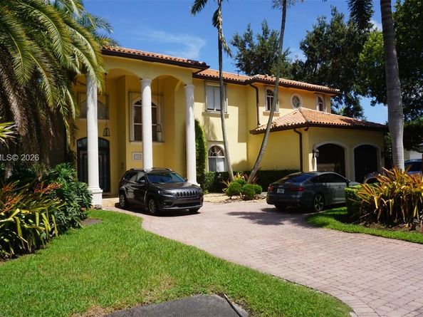 7333 SW 122nd Pl, Miami FL 33183