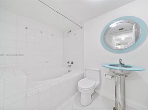 2951 S Bayshore Dr PH3, Miami FL 33133