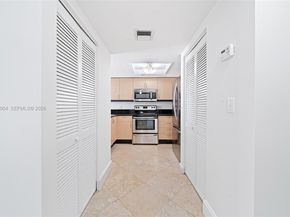 2951 S Bayshore Dr PH3, Miami FL 33133