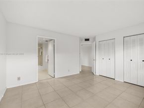 901 SW 128th Ave 212E, Pembroke Pines FL 33027