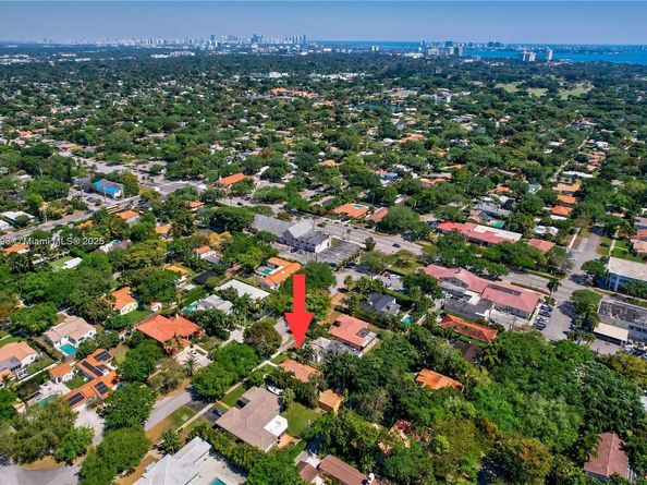 136 NE 101st St, Miami Shores FL 33138