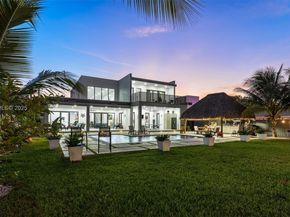 81 S Royal Poinciana Blvd, Miami Springs FL 33166