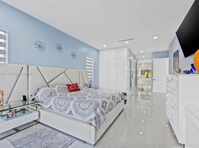 81 S Royal Poinciana Blvd, Miami Springs FL 33166