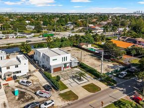 81 S Royal Poinciana Blvd, Miami Springs FL 33166