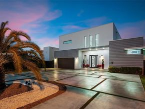 81 S Royal Poinciana Blvd, Miami Springs FL 33166