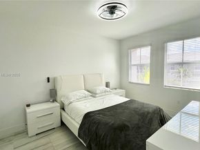 181 SW 170th Ave, Pembroke Pines FL 33027