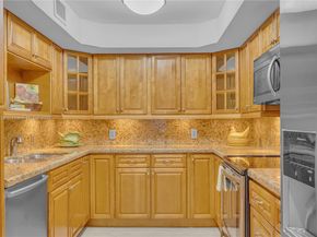 600 Biltmore Way 718, Coral Gables FL 33134