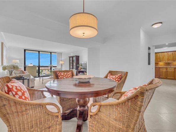 600 Biltmore Way 718, Coral Gables FL 33134