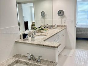 600 Biltmore Way 718, Coral Gables FL 33134