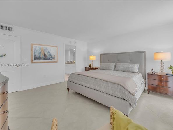 600 Biltmore Way 718, Coral Gables FL 33134