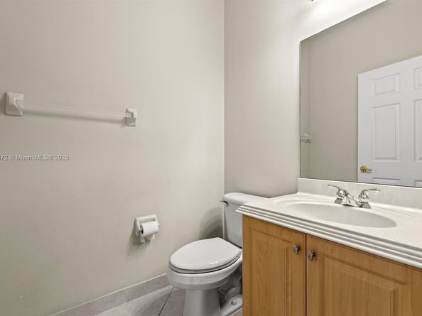 9042 Dupont Pl, Wellington FL 33414