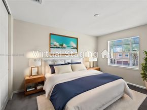 9042 Dupont Pl, Wellington FL 33414