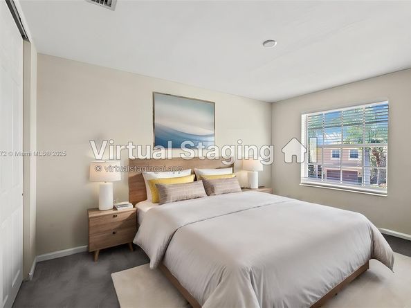 9042 Dupont Pl, Wellington FL 33414