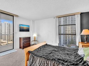 3731 N Country Club Dr 1223, Aventura FL 33180