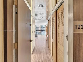 3731 N Country Club Dr 1223, Aventura FL 33180