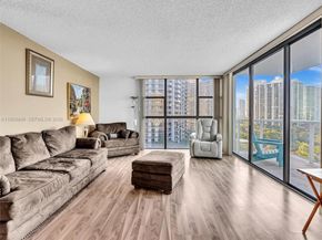 3731 N Country Club Dr 1223, Aventura FL 33180