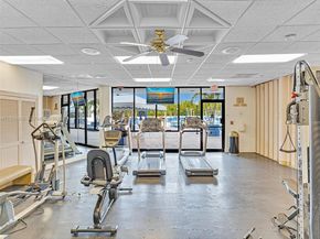 3731 N Country Club Dr 1223, Aventura FL 33180