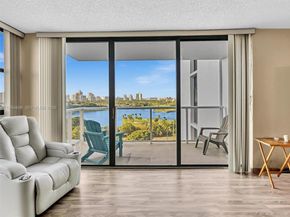 3731 N Country Club Dr 1223, Aventura FL 33180