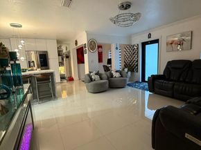 19570 NW 55th Cir Pl, Miami Gardens FL 33055