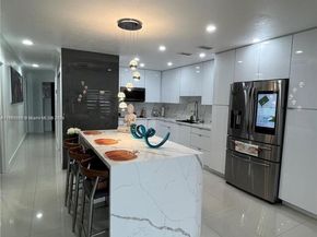 19570 NW 55th Cir Pl, Miami Gardens FL 33055