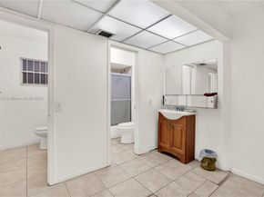 16750 NE 10th Ave 126, North Miami Beach FL 33162