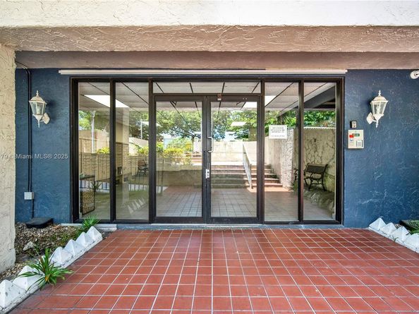 16750 NE 10th Ave 126, North Miami Beach FL 33162