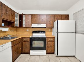 16750 NE 10th Ave 126, North Miami Beach FL 33162