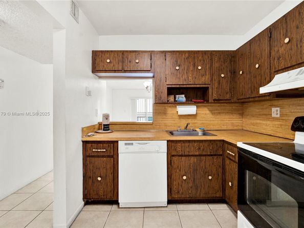16750 NE 10th Ave 126, North Miami Beach FL 33162
