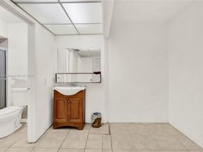 16750 NE 10th Ave 126, North Miami Beach FL 33162