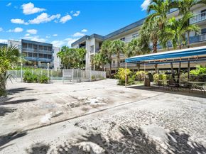 16750 NE 10th Ave 126, North Miami Beach FL 33162