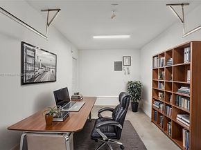 5000 SW 37th St, Pembroke Park FL 33023