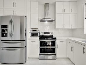 557 SE 37th Place, Homestead FL 33033