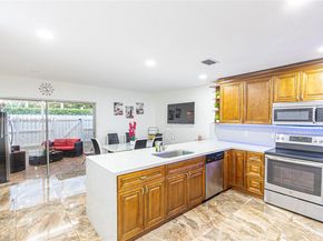 6217 SW 128th Pl, Miami FL 33183