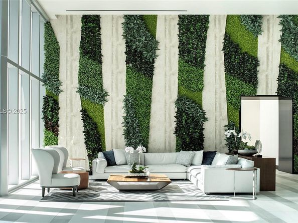 851 NE 1st Ave 1611, Miami FL 33132