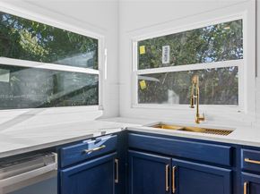 832 N C St, Lake Worth FL 33460