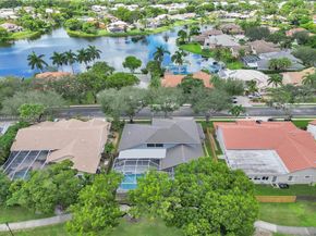 1321 SW 102nd Ave, Pembroke Pines FL 33025