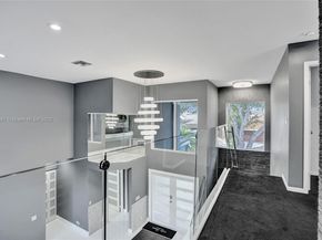 1321 SW 102nd Ave, Pembroke Pines FL 33025