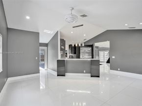 1321 SW 102nd Ave, Pembroke Pines FL 33025