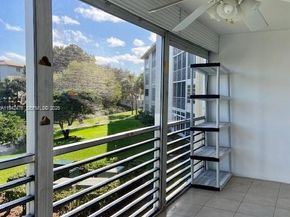 1902 Bermuda Cir E2, Coconut Creek FL 33066