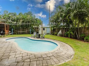 1112 N 31st Ave, Hollywood FL 33021