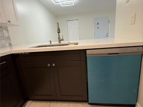 15620 SW 80th St H101, Miami FL 33193