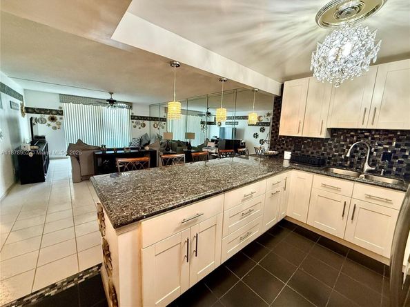 1801 S Ocean Dr 233, Hallandale Beach FL 33009