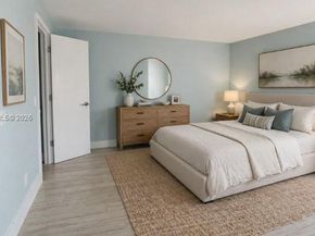 2899 Collins Ave 724, Miami Beach FL 33140