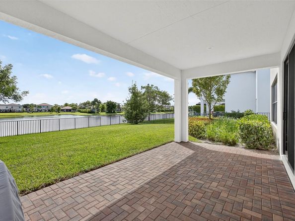1310 Whitcombe Dr, Royal Palm Beach FL 33411