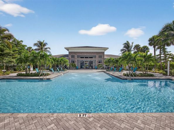 1310 Whitcombe Dr, Royal Palm Beach FL 33411