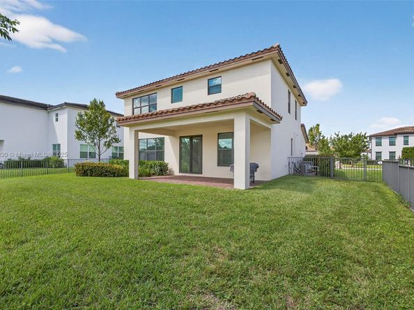 1310 Whitcombe Dr, Royal Palm Beach FL 33411