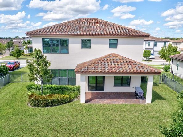 1310 Whitcombe Dr, Royal Palm Beach FL 33411