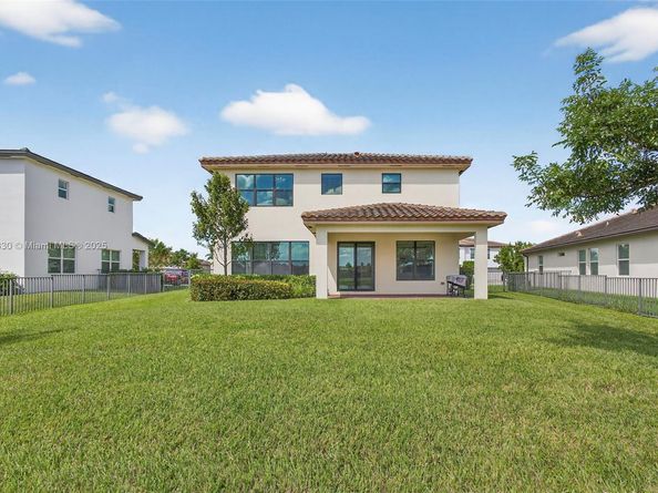 1310 Whitcombe Dr, Royal Palm Beach FL 33411
