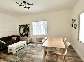 215 30th St 17, Miami Beach FL 33140