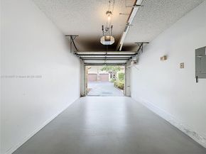 10524 NW 10th St A125, Plantation FL 33322